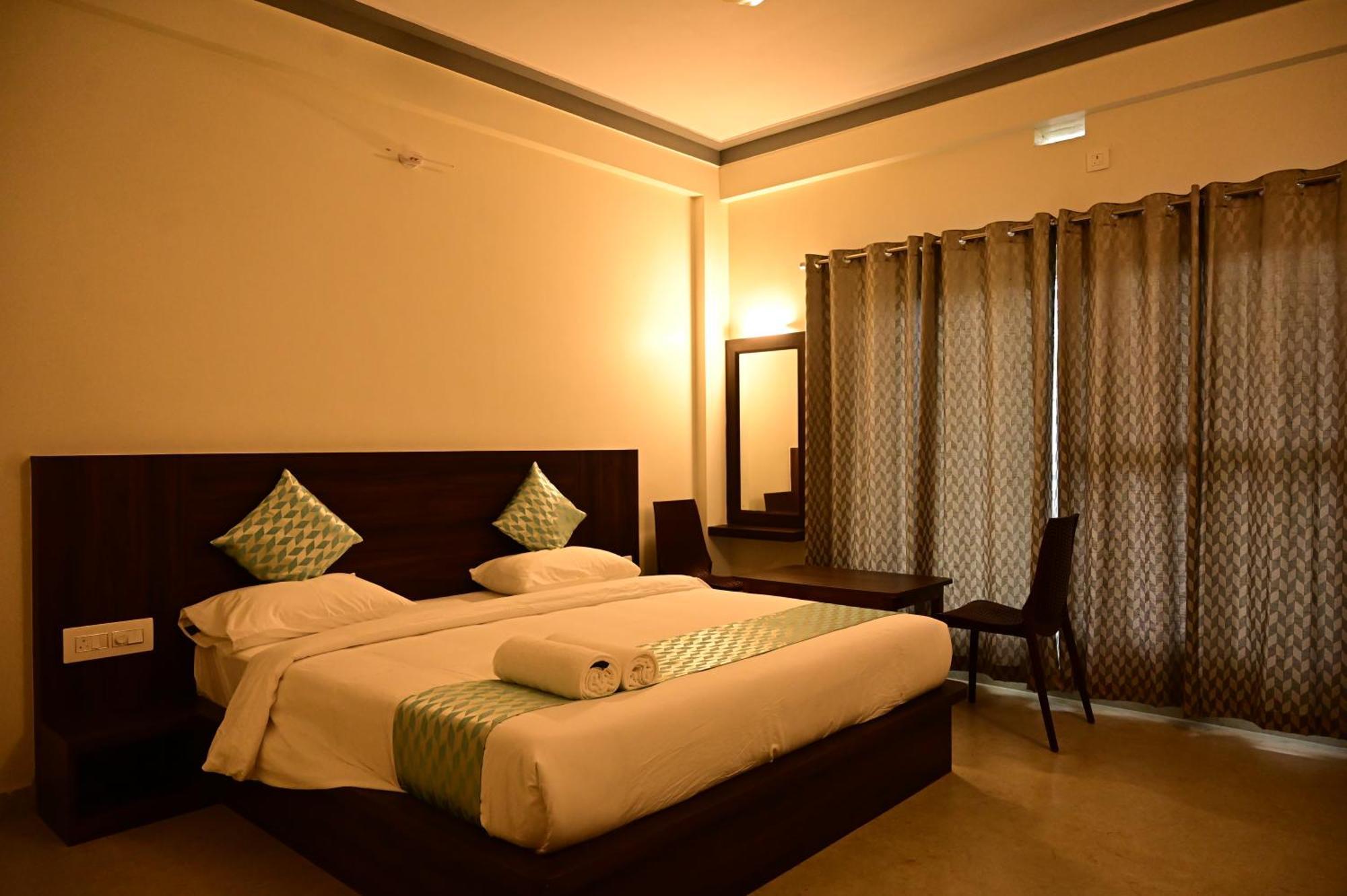 Grand Misty Heaven Villa Madikeri Eksteriør billede