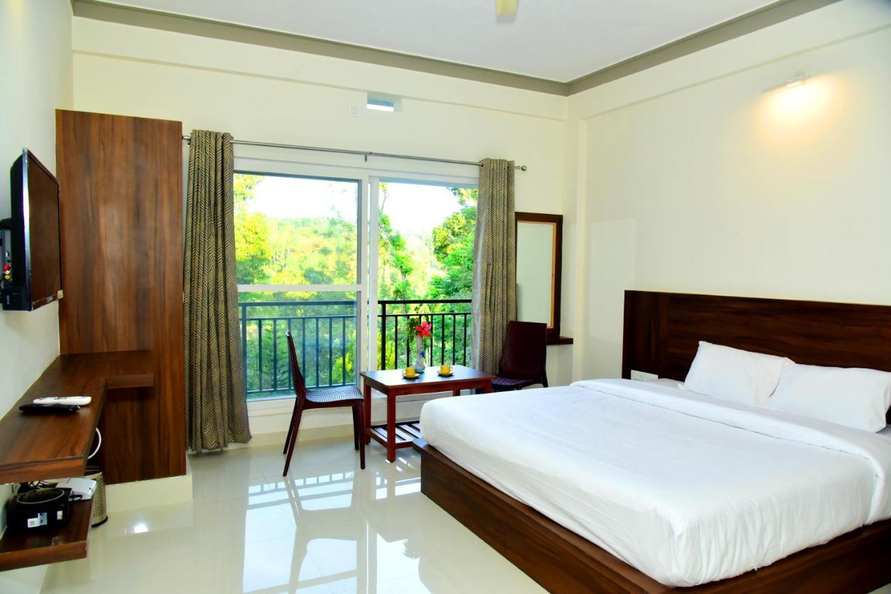 Grand Misty Heaven Villa Madikeri Eksteriør billede