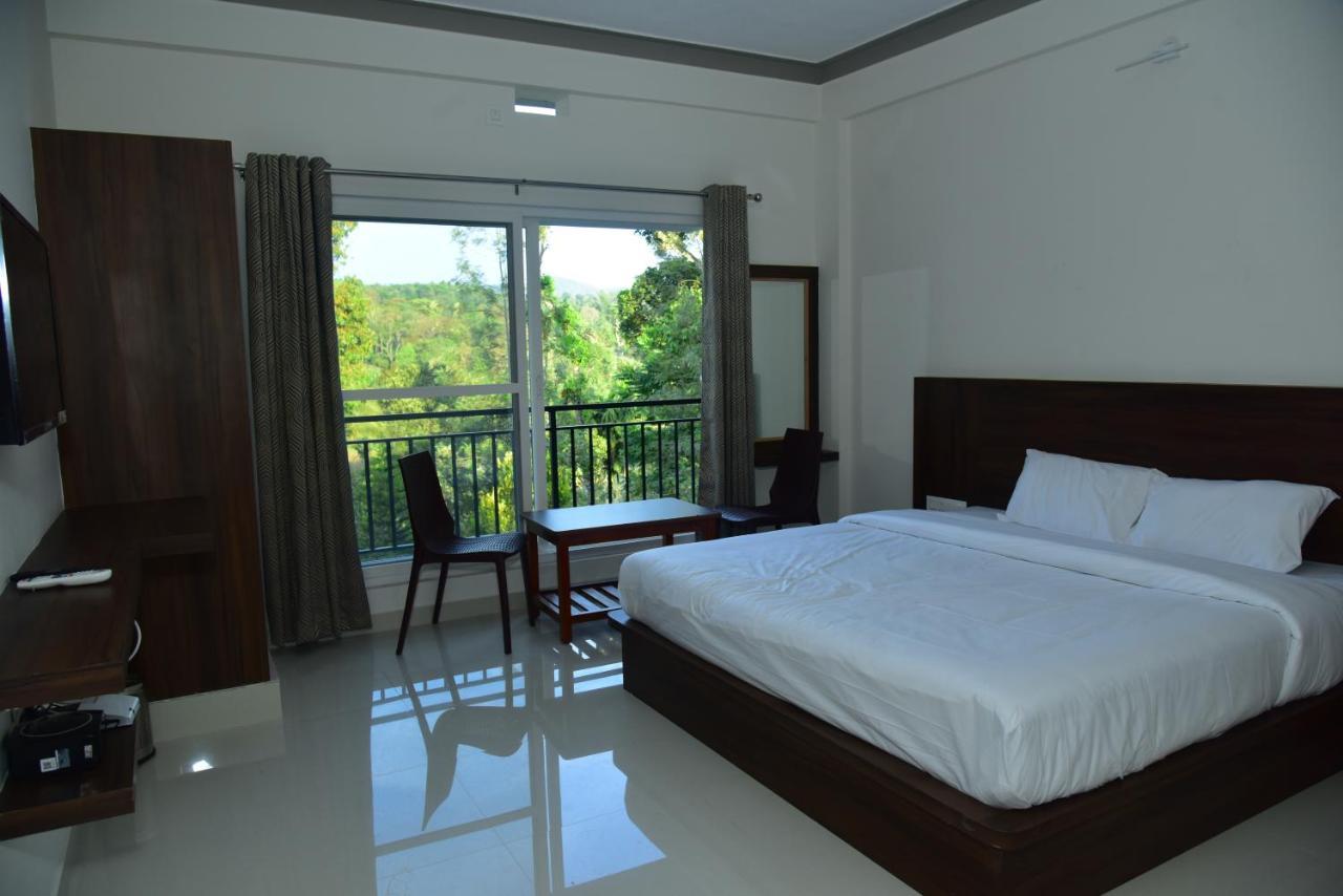 Grand Misty Heaven Villa Madikeri Eksteriør billede