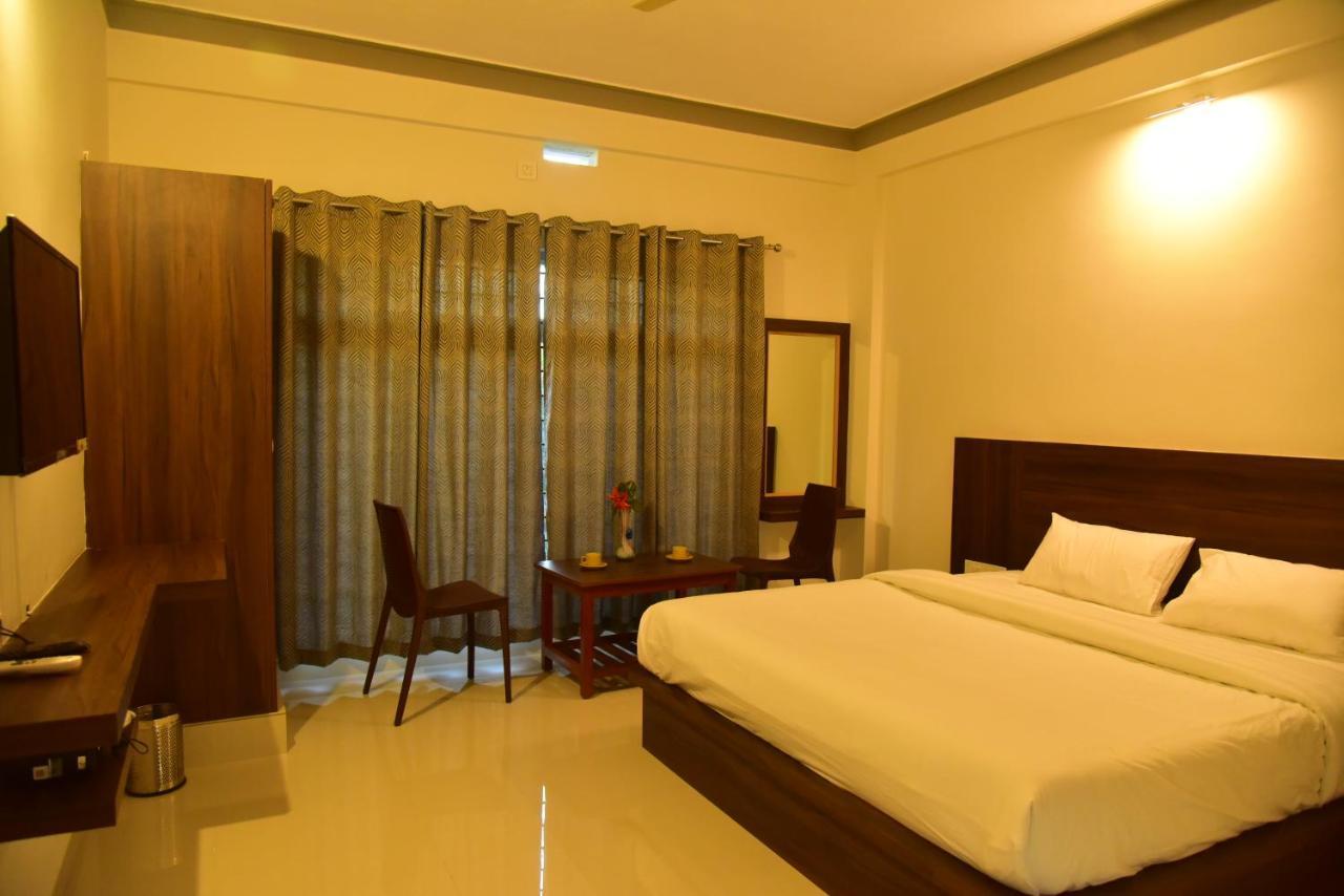 Grand Misty Heaven Villa Madikeri Eksteriør billede